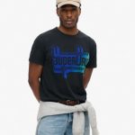 T-shirt à motif floqué délavé