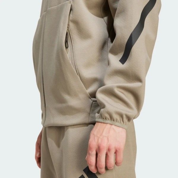 Shop Secondary Image